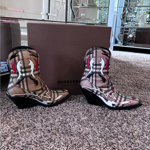 Burberry Cow Girl Boots - Picture 1 of 2